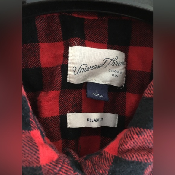 Universal Threads Buffalo Check button down - Picture 2 of 3